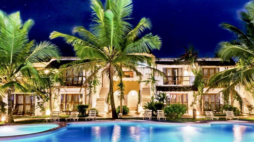 5 DAYS ZANZIBAR BEACH HOLIDAY VACATION with Mid-Range Hotel – 4 Star Hotels