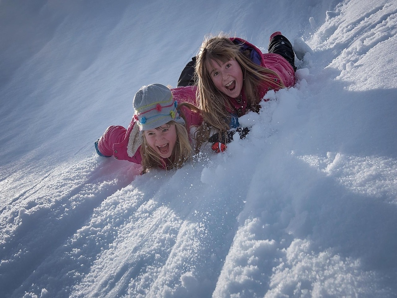 dubai snow slide safari